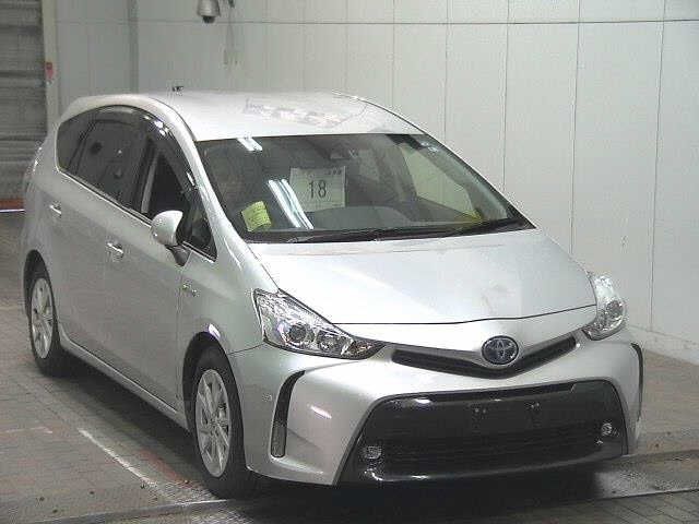 18 Toyota Prius alpha ZVW41W 2018 г. (JU Fukushima)